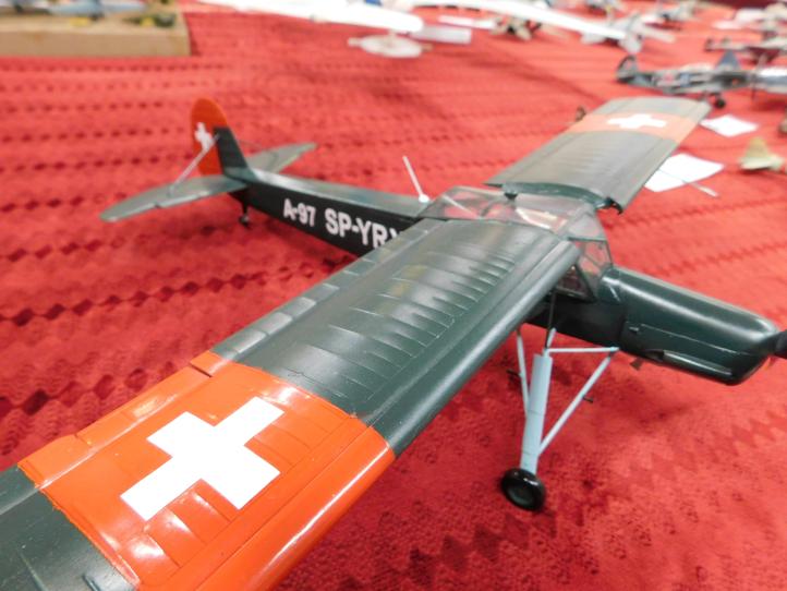 Model na Podkarpackim Konkursie Kartonowych i Plastikowych Modeli Redukcyjnych (fot. Zygmunt Bąk, KKSL im. gen. pil. Ludomiła A. Rayskiego)6