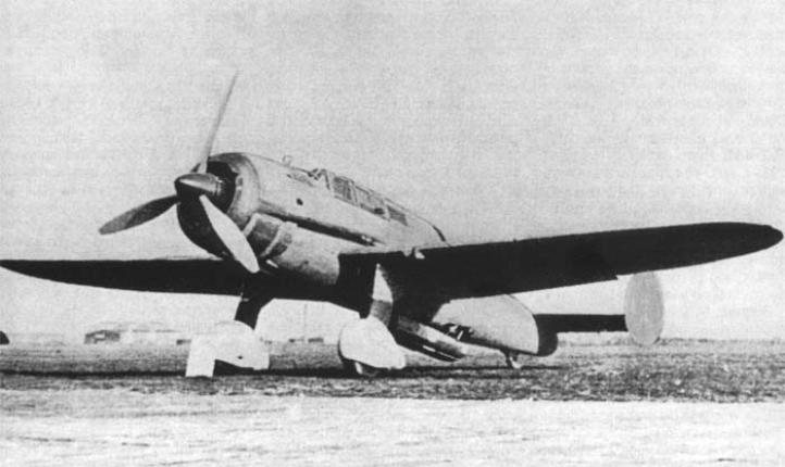 PZL-46 &quot;Sum&quot; (fot. nieznane, Domena publiczna, Wikimedia Commons)