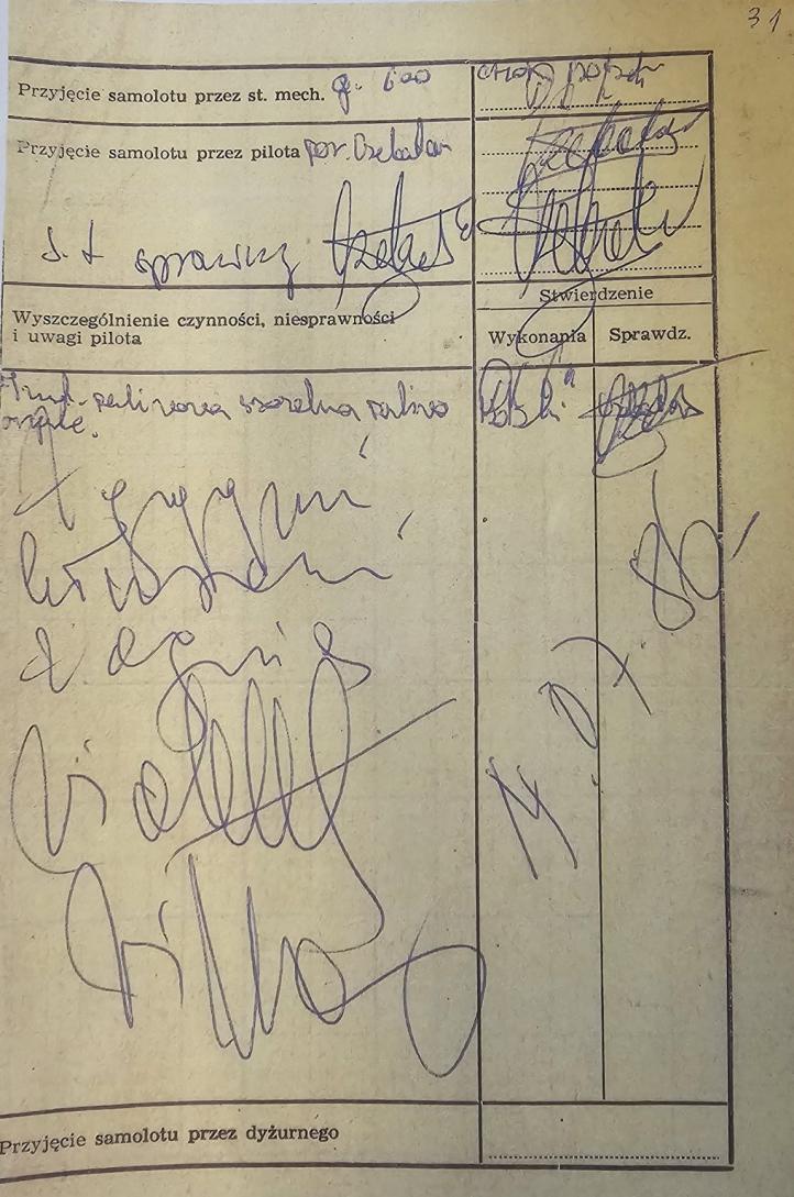 Strona z książki lotów samolotu Ił-14 001 (fot. Muzeum Lotnictwa Polskiego)