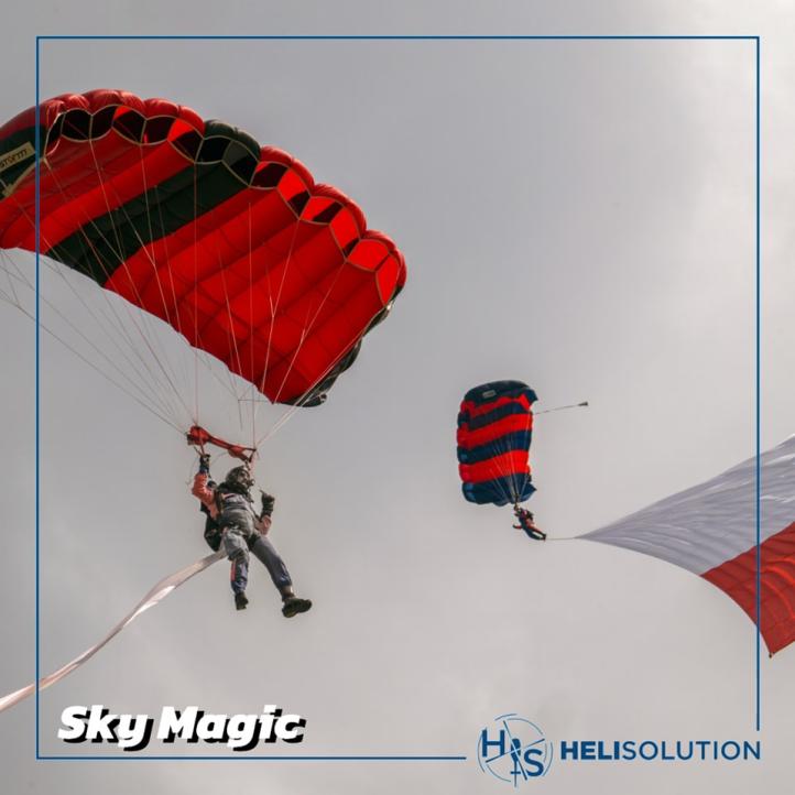 Grupa Sky Magic na pokazach JedlińSKY 2025 (fot. Dariusz Osiak) Grupa Sky Magic na pokazach JedlińSKY 2025 (fot. Dariusz Osiak)