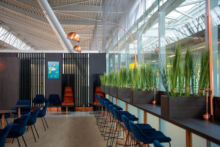 Salonik biznesowy Polonez na lotnisku Chopina w Warszawie (fot. Bartosz Golec, Materiały PLL LOT)3