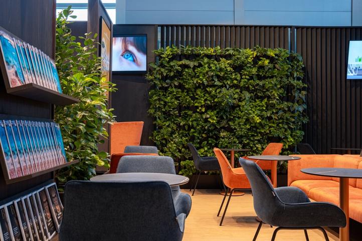 Salonik biznesowy Polonez na lotnisku Chopina w Warszawie (fot. Bartosz Golec, Materiały PLL LOT)4