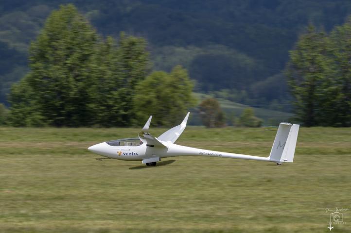 FAI Sailplane Grand Prix - dolot szybowca (fot. Dariusz Wesołowski)