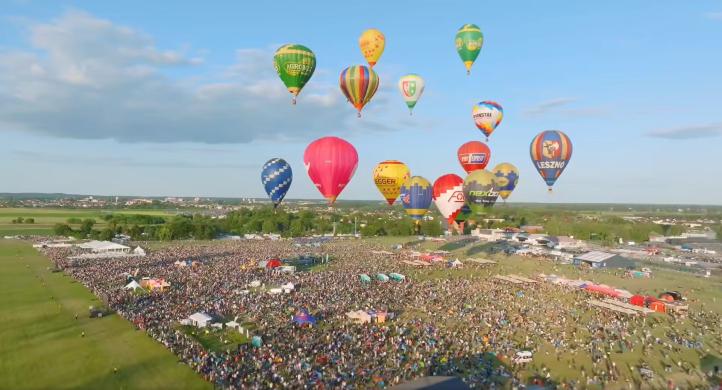 Antidotum Airshow Leszno (fot. kadr z filmu PlanesTV.com)4