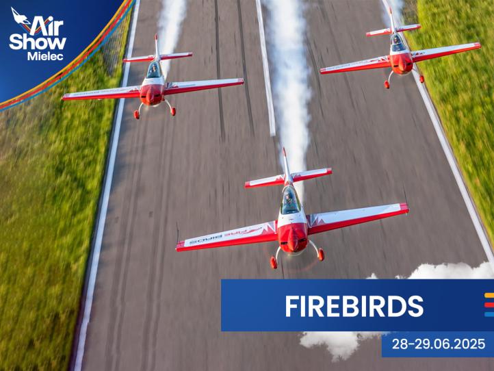 Firebirds na Airshow Mielec 2025 (fot. Bogdan Pop)