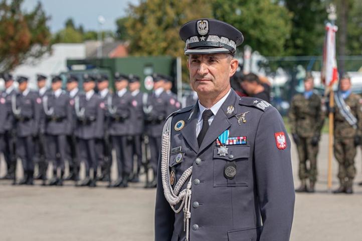 Gen. bryg. pil. dr Krzysztof Cur, rektor-komendant Lotniczej Akademii Wojskowej (fot. Lotnicza Akademia Wojskowa) Gen. bryg. pil. dr Krzysztof Cur, rektor-komendant Lotniczej Akademii Wojskowej (fot. Lotnicza Akademia Wojskowa)