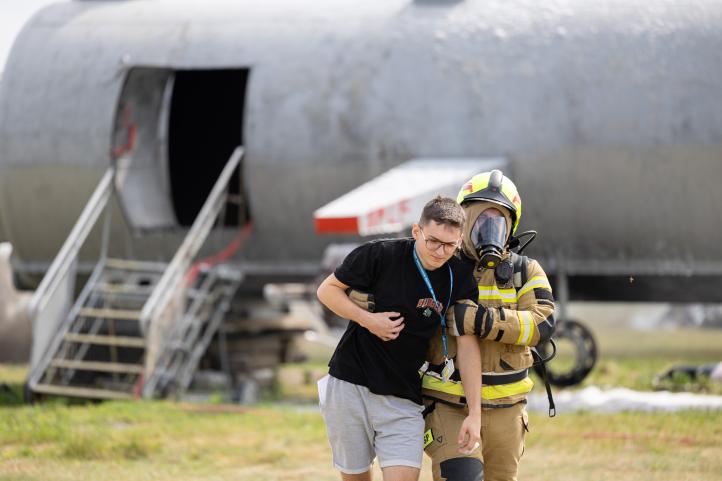 Ćwiczenia służb ratowniczych na lotnisku Rzeszów-Jasionka (fot. Łukasz Ożóg)3