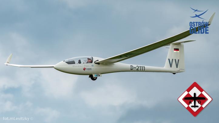 Łukasz Błaszczyk w szybowcu Ventus 2ax podczas dolotu (fot. M. Levitzky)