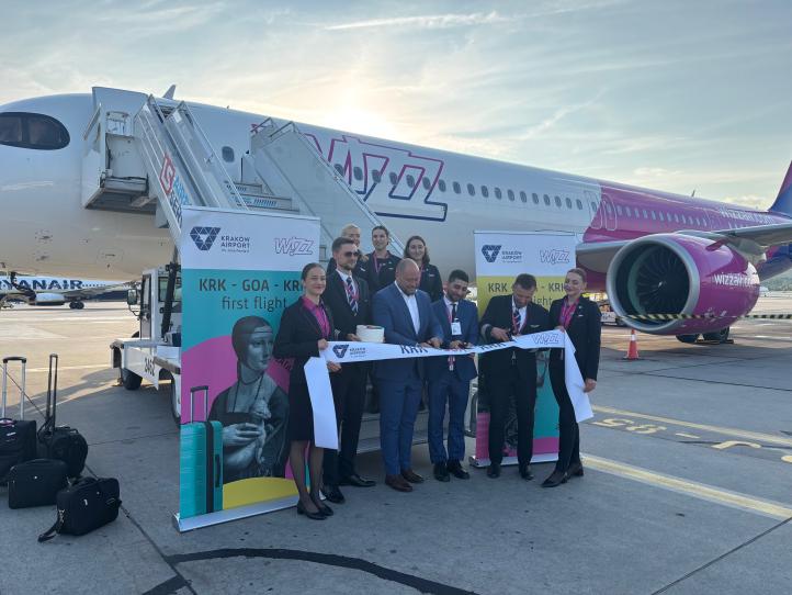 17 czerwca Wizz Air zainaugurował nowe połączenie z Krakowa do Genui (fot. Kraków Airport) 17 czerwca Wizz Air zainaugurował nowe połączenie z Krakowa do Genui (fot. Kraków Airport)