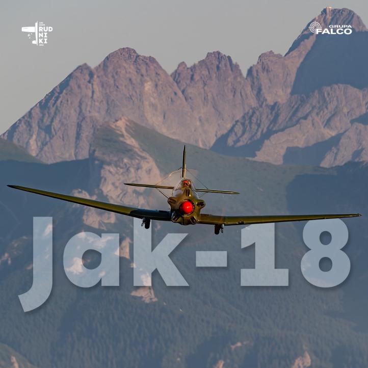 Jak-18 na AirShow Rudniki (fot. FotoAvia) Jak-18 na AirShow Rudniki (fot. FotoAvia)