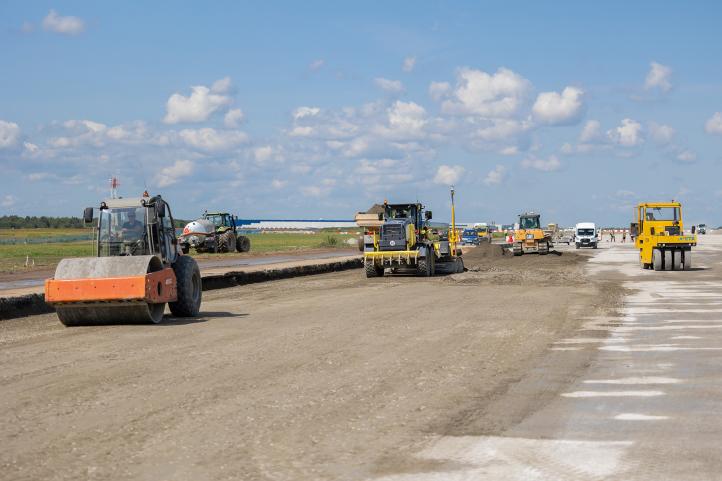 Budowa równoległej drogi kołowania na lotnisku Rzeszów-Jasionka (fot. Port Lotniczy Rzeszów-Jasionka)3