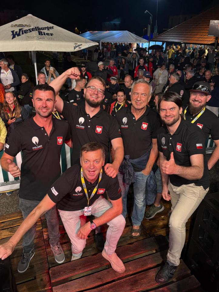 Polscy piloci na 23. Mistrzostwach Europy FAI Balonów na Ogrzane Powietrze (fot. Komisja Balonowa Aeroklubu Polskiego)