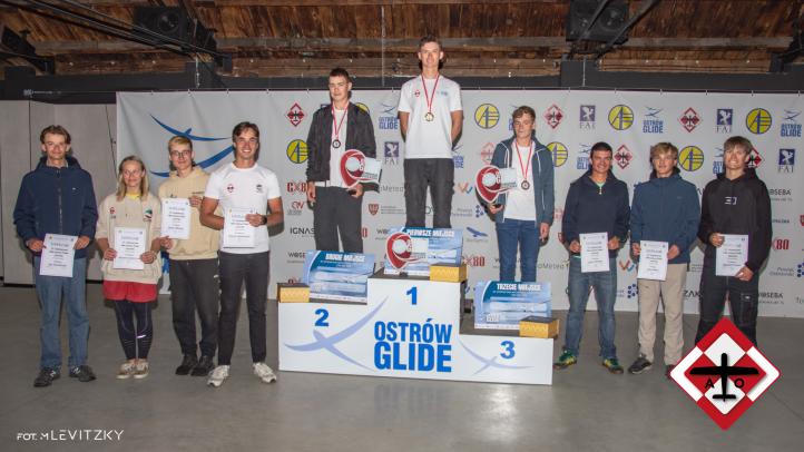 SMPJ w klasie Klub B - podium (fot. M. Levitzky)