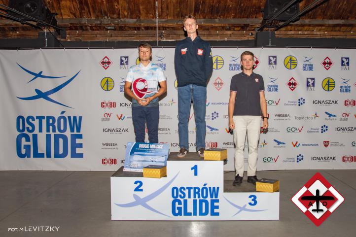 SMPJ w klasie Standard - podium (fot. M. Levitzky)