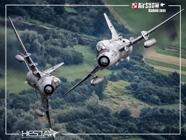 Su-22 w locie (fot. Sławek HESJA Krajniewski)