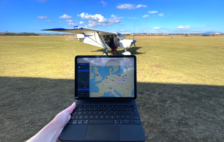 System gps dla samolotow_1, fot. źródło_Signati GPS