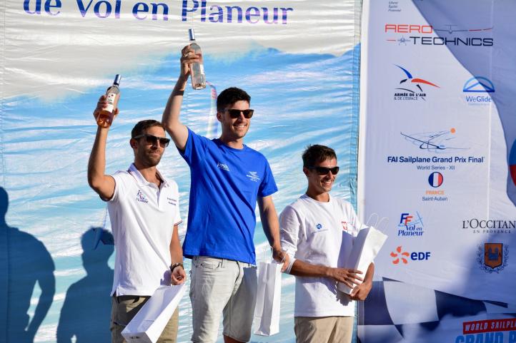 Zwycięzcy pierwszego dnia FAI Sailplane Grand Prix 2025, fot. FAI Sailpae Grand Prix
