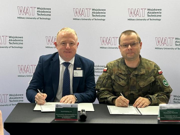 GE Aerospace i Wojskowa Akademia Techniczna podpisują Porozumienie o Współpracy (fot. GE Aerospace)