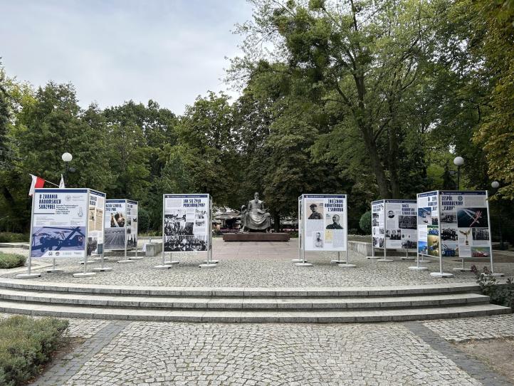 U zarania radomskich skrzydeł - wystawa plenerowa (fot. Muzeum Sił Powietrznych w Dęblinie)3 U zarania radomskich skrzydeł - wystawa plenerowa (fot. Muzeum Sił Powietrznych w Dęblinie)3