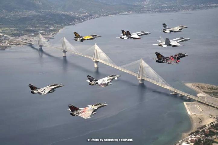 NATO Tiger Meet - lot w grupie (fot. Kastuhiko Tokunaga, NTA)