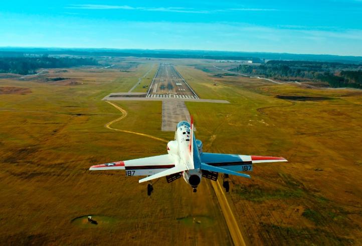 Top Guns - Następne Pokolenie. Lądowanie (fot. National Geographic)