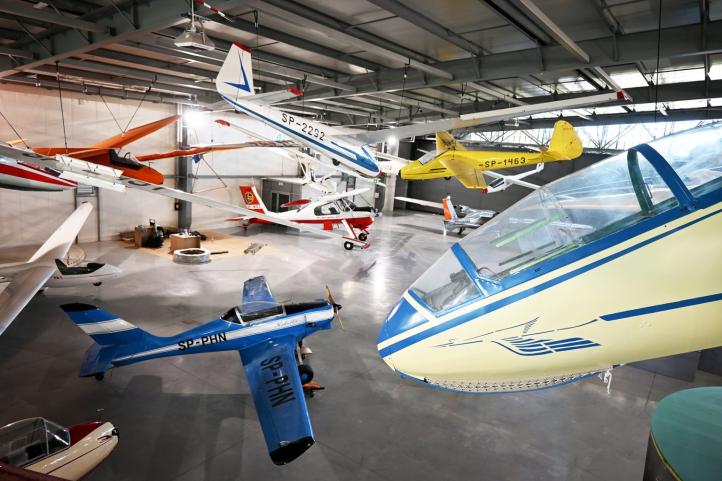 Z wiatrem i pod wiatr - lotnictwo cywilne (fot. Muzeum Lotnictwa Polskiego)