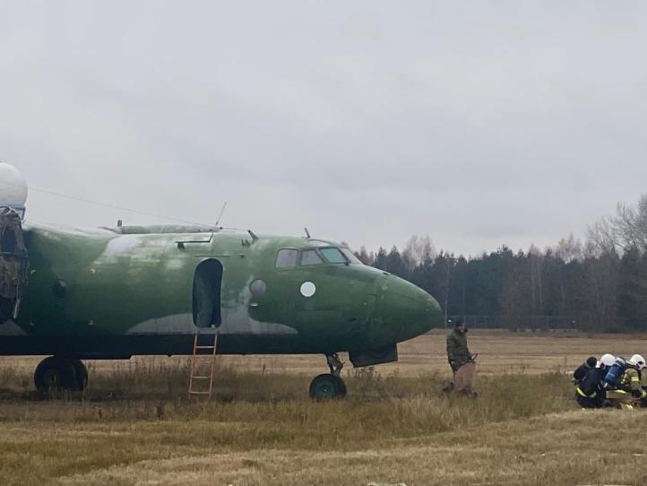 Ćwiczenia IZOTOP 2025 na lotnisku w Katowicach (fot. Śląski OSG)2