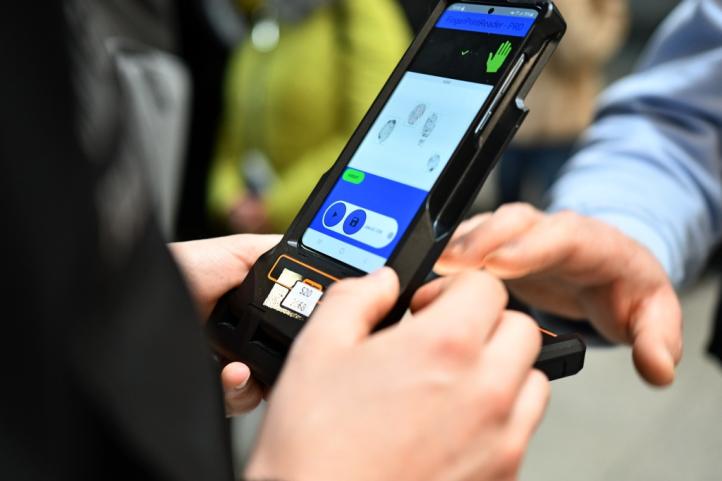 System Entry-Exit (EES) na lotniczym przejściu granicznym Katowice-Pyrzowice (fot. Śląski OSG)2