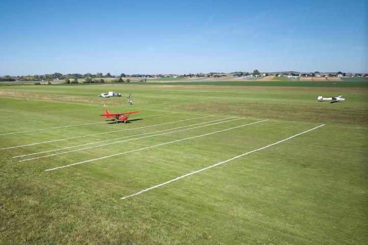Zamknięcie sezonu wysokiego w Aeroklubie Krakowskim (fot. FOTODRONOWO Jarosław Ankowski)