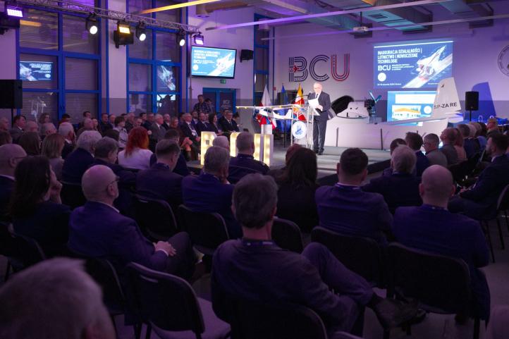 Inauguracja Centrum kompetencji lotniczych w Krośnie (fot. Branżowe Centrum Umiejętności Lotniczych w Krośnie)2