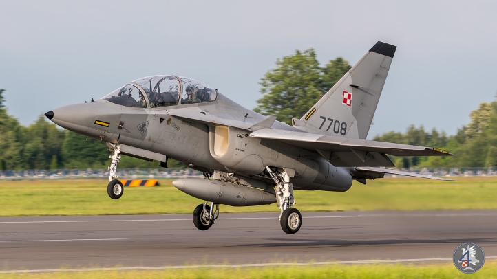 M346 Bielik polskich sił powietrznych, fot. 4 Skrzydło Lotnictwa Szkolnego