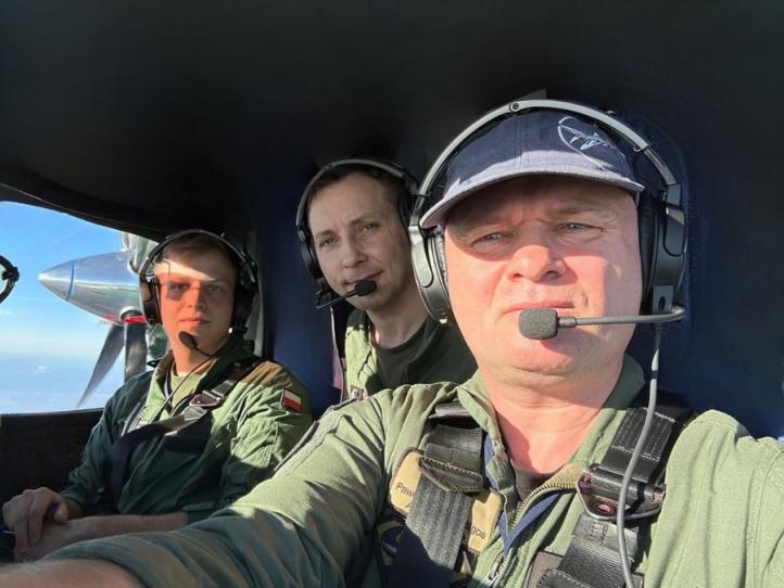 Załoga samolotu M-28 Bryza (fot. 1 Baza Lotnictwa Transportowego)