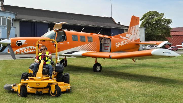 zero-turn Cub Cadet Z9