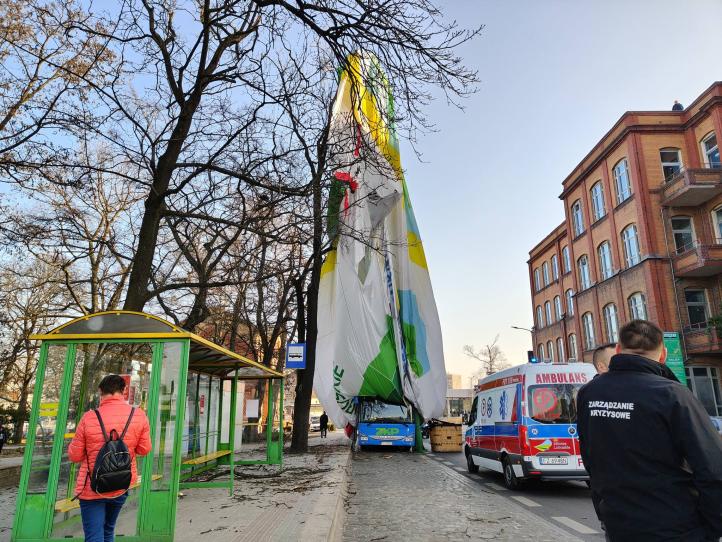 Miejsce upadku balonu Aeroklubu Ziemi Lubiskiej (znaki rejestracyjne SP-BZG) (fot. Justyna Matyja, Urząd Miasta Zielona Góra)2