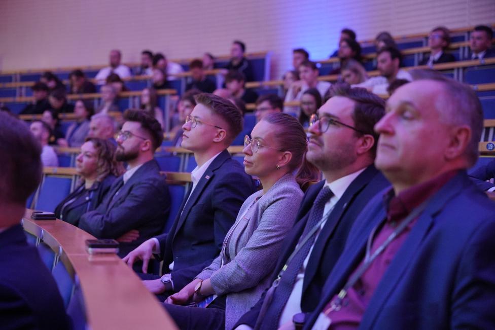 Skrzydła Lotnictwa 2026 - Studencka Konferencja Lotnicza (fot. Koło Naukowe Bezpieczeństwo i Zarządzanie Lotnictwem PUT)3