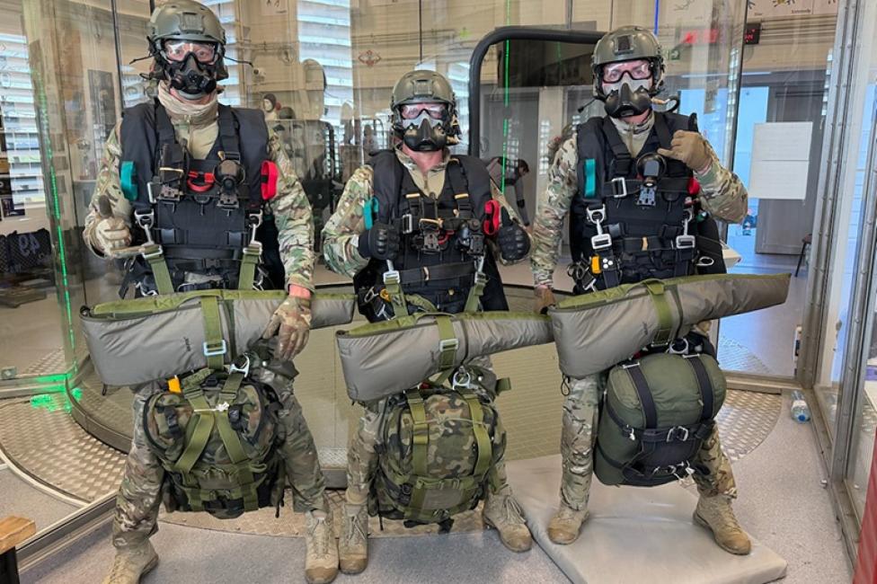 Trening w tunelu aerodynamicznym 25 BKPow (fot. Marcin Moneta)3