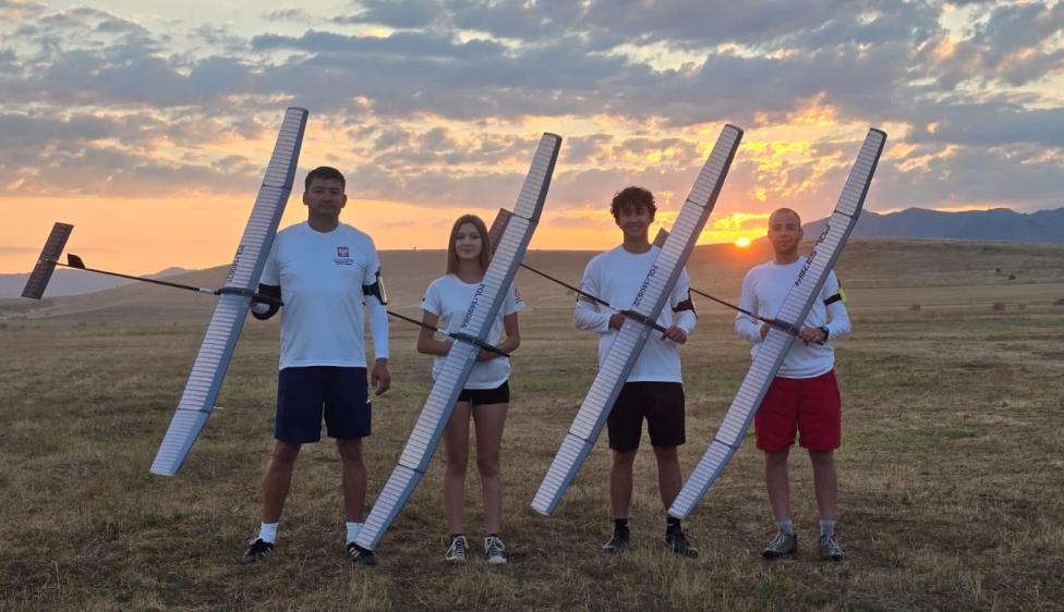 Polska reprezentacja na FAI F1 Junior World Championships, fot. Aeroklub Polski