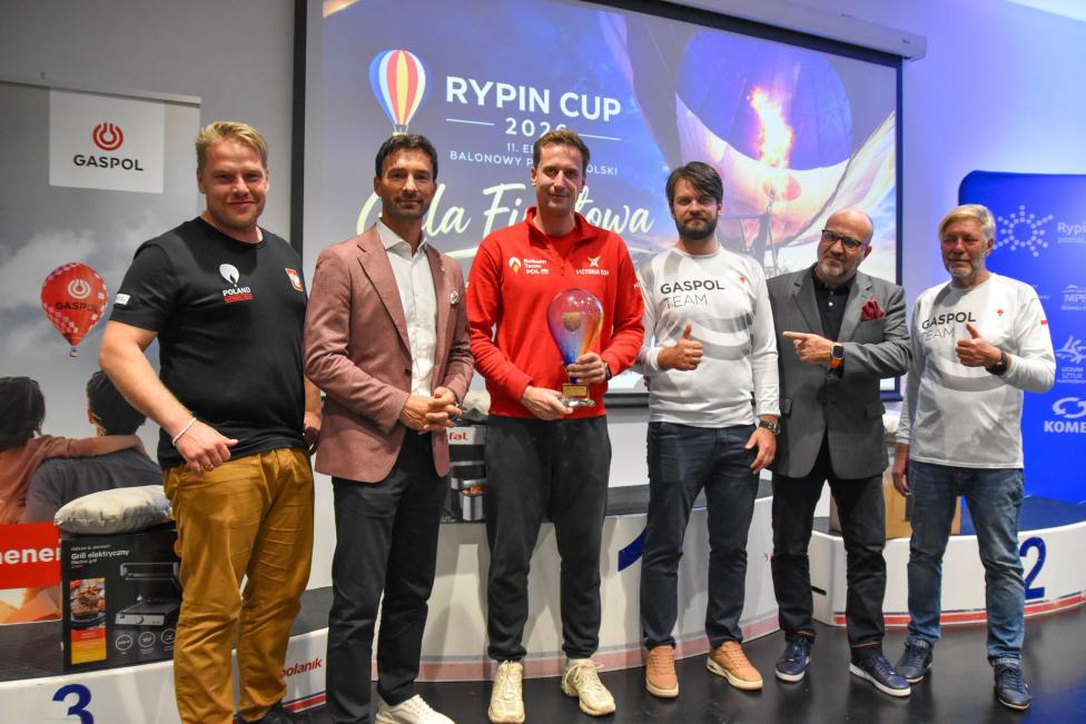 Rypin CUP 2026 - zwycięzcy na Gali finałowej (fot. Rypin - oficjalny profil miasta, Facebook)