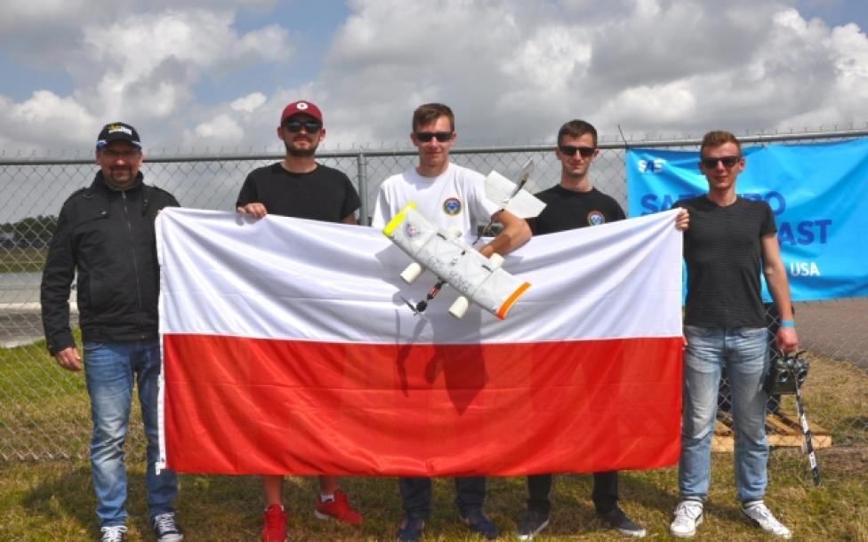 Sukces młodych polskich konstruktorów na SAE Aero Design East (fot. WSOSP)