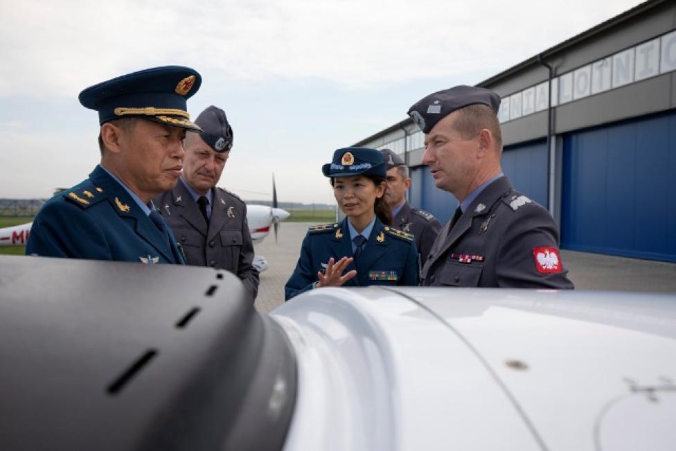 Lotnicza Akademia Wojskowa gościła przedstawicieli Sił Powietrznych Chińskiej Armii Ludowo-Wyzwoleńczej (fot. LAW)