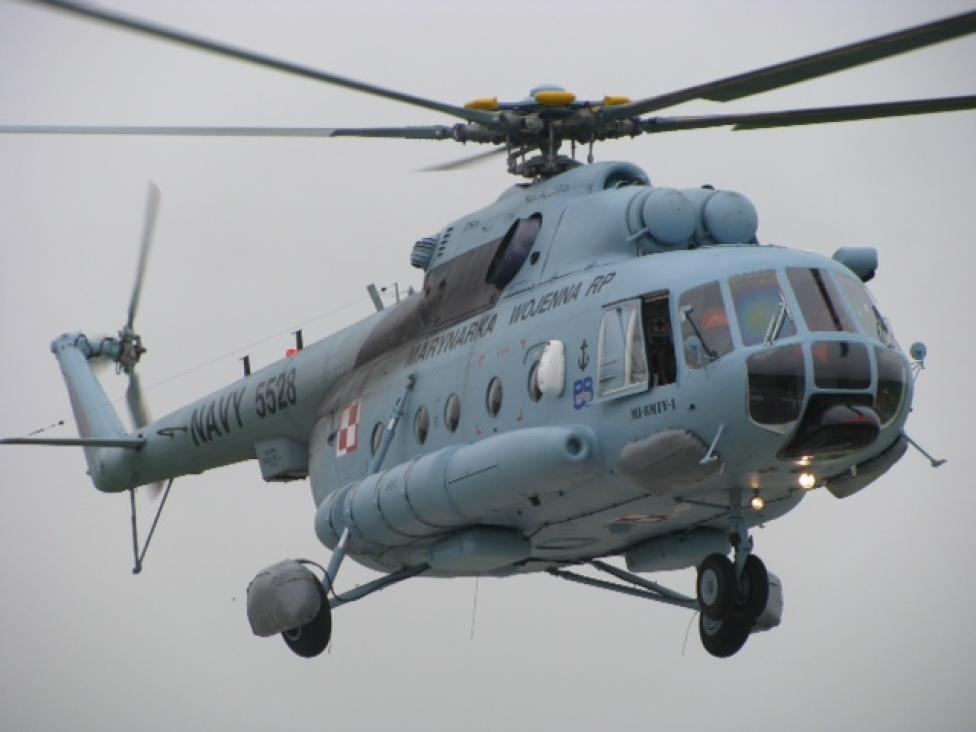 Śmigłowiec transportowy Mi-17 - autor kmdr ppor. Czesław Cichy