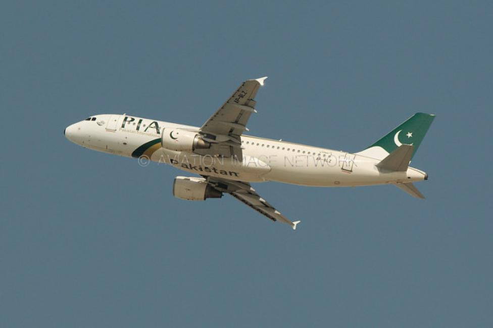A320 należący do linii PIA, fot. Aviation IN