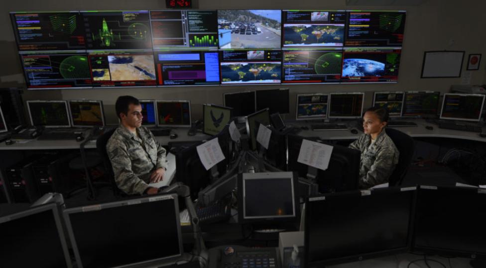 Centrum systemu obrony przeciwlotniczej, fot. spacenews.com