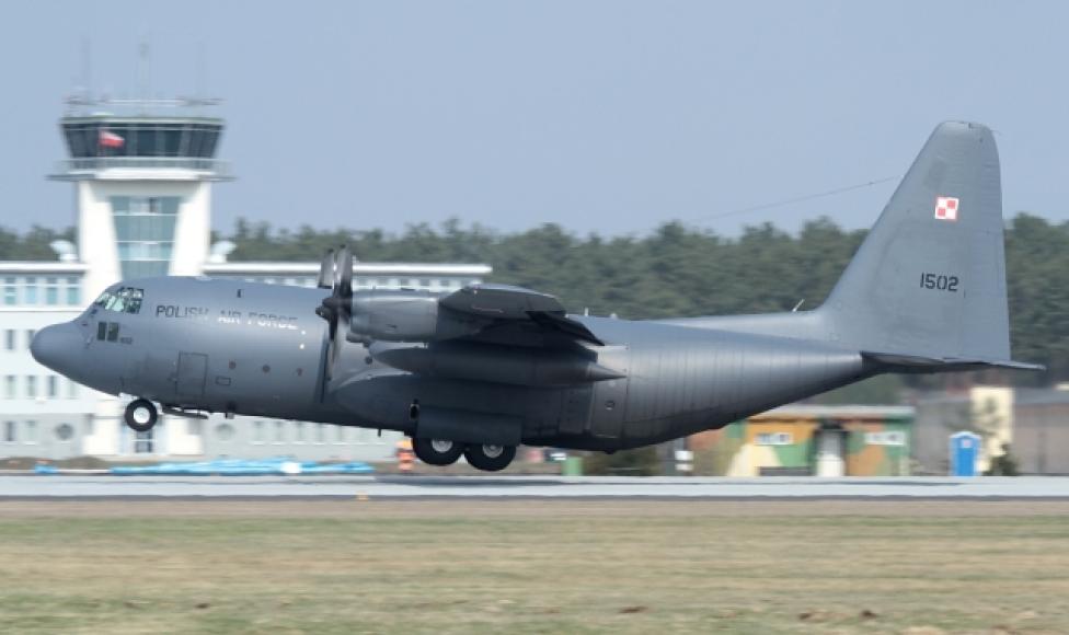 C-130E Hercules startuje z lotniska w Powidzu (fot. archiwum 3.SLTr)