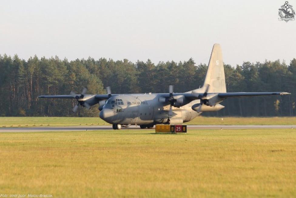 III zmiana PKW EU SOPHIA powróciła do kraju na pokładzie samolotu transportowego C-130E Hercules (fot. kmdr ppor.Marcin Braszak)