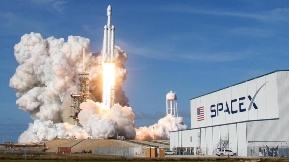 Falcon 9 z misją Crew Demo-2