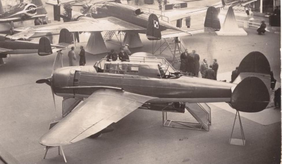 Samolot PZL-46 Sum