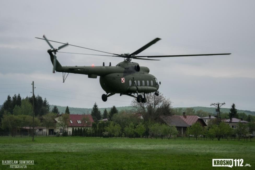 Mi-8 3. Grupy Poszukiwawczo - Ratowniczej z Krakowa, fot. Krosno112.pl