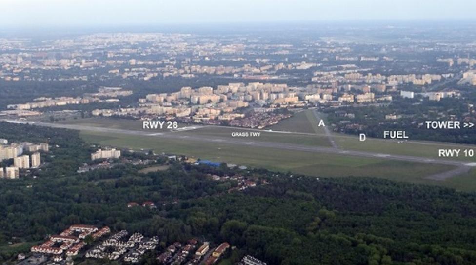 Lotnisko Warszawa-Babice, fot. lotniska.dlapilota.pl