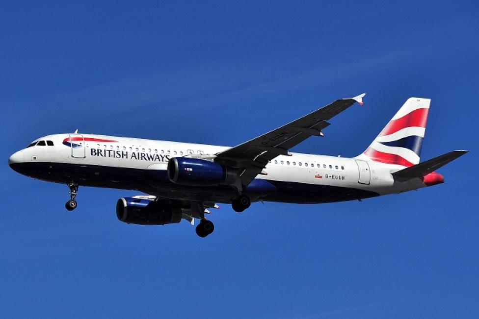 A320 w barwach British Airways, fot. Beata May, Wikipedia